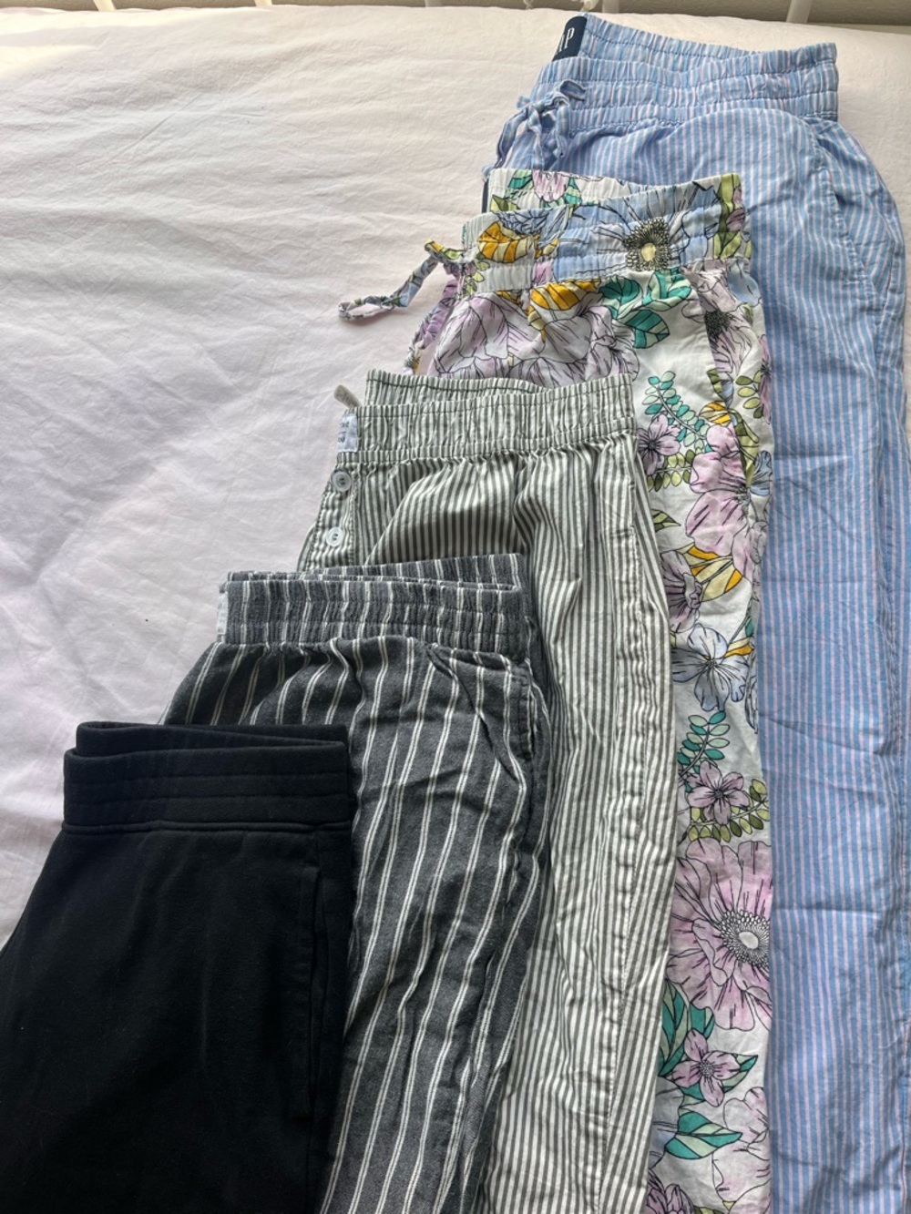 Pajama pants/sweat pant bundle